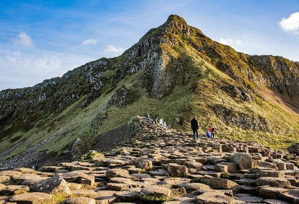 Tuesday, Sep 14 – Markee Castle, Sligo Bay –Giant’s Causeway –