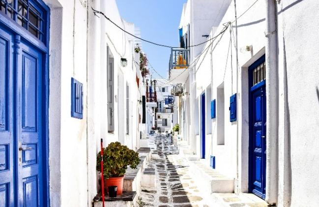 Friday , May 28 – Mykonos (B) - Included Group E xcursion